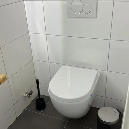 Kinderklinik Dachwohnung - Signal Hill 1a * Siegen
