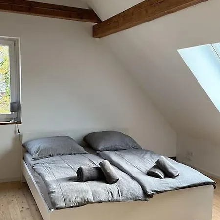 Apartamento Kinderklinik Dachwohnung - Signal Hill 1a *