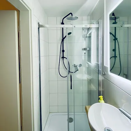 Apartment Kinderklinik Dachwohnung - Signal Hill 1a *