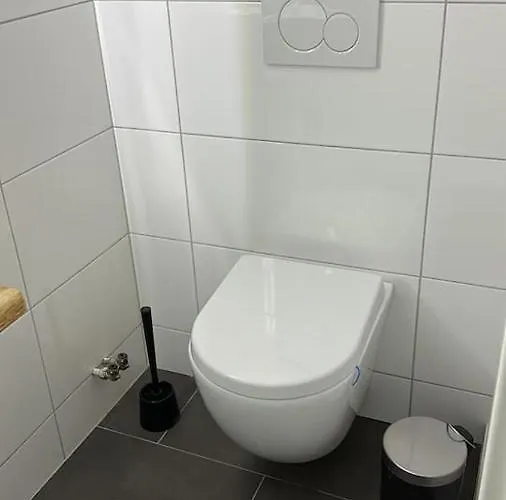 Kinderklinik Dachwohnung - Signal Hill 1a * 锡根