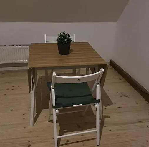 Kinderklinik Dachwohnung - Signal Hill 1a *