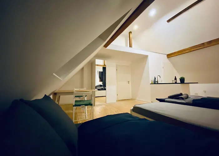 Kinderklinik Dachwohnung - Signal Hill 1a * 锡根